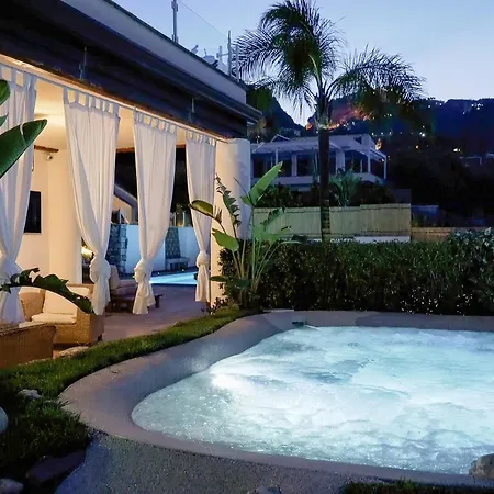 Luxury Taorum With Spectacular Sea Views In *
