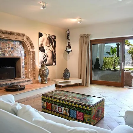 Luxury Taorum With Spectacular Sea Views In Villa Taormina