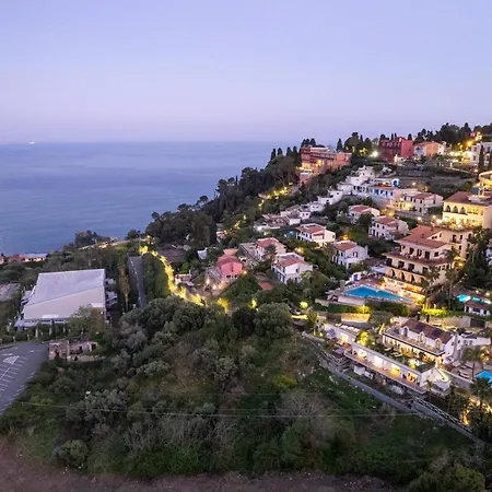 Villa Luxury Taorum With Spectacular Sea Views In *