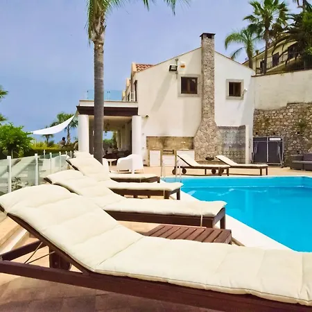 Luxury Taorum With Spectacular Sea Views In Taormina