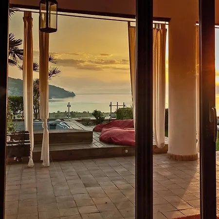 Villa Luxury Taorum With Spectacular Sea Views In *